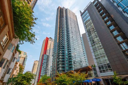 1189 Melville Street 507 Vancouver BC V6E 4T8
