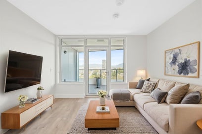 10428 Whalley Boulevard 1607 Surrey BC V3T 0W2