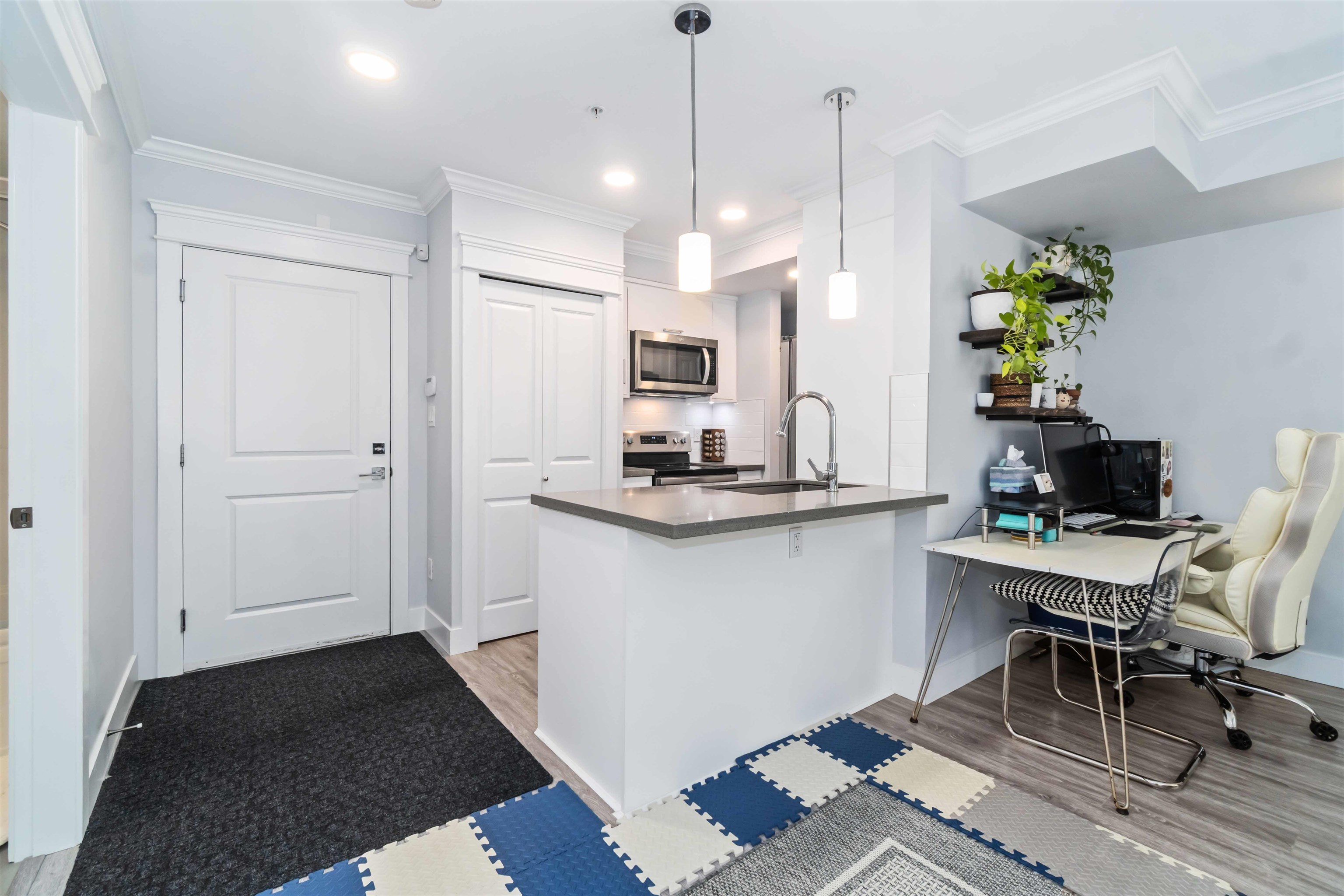 2229 Atkins Avenue 104