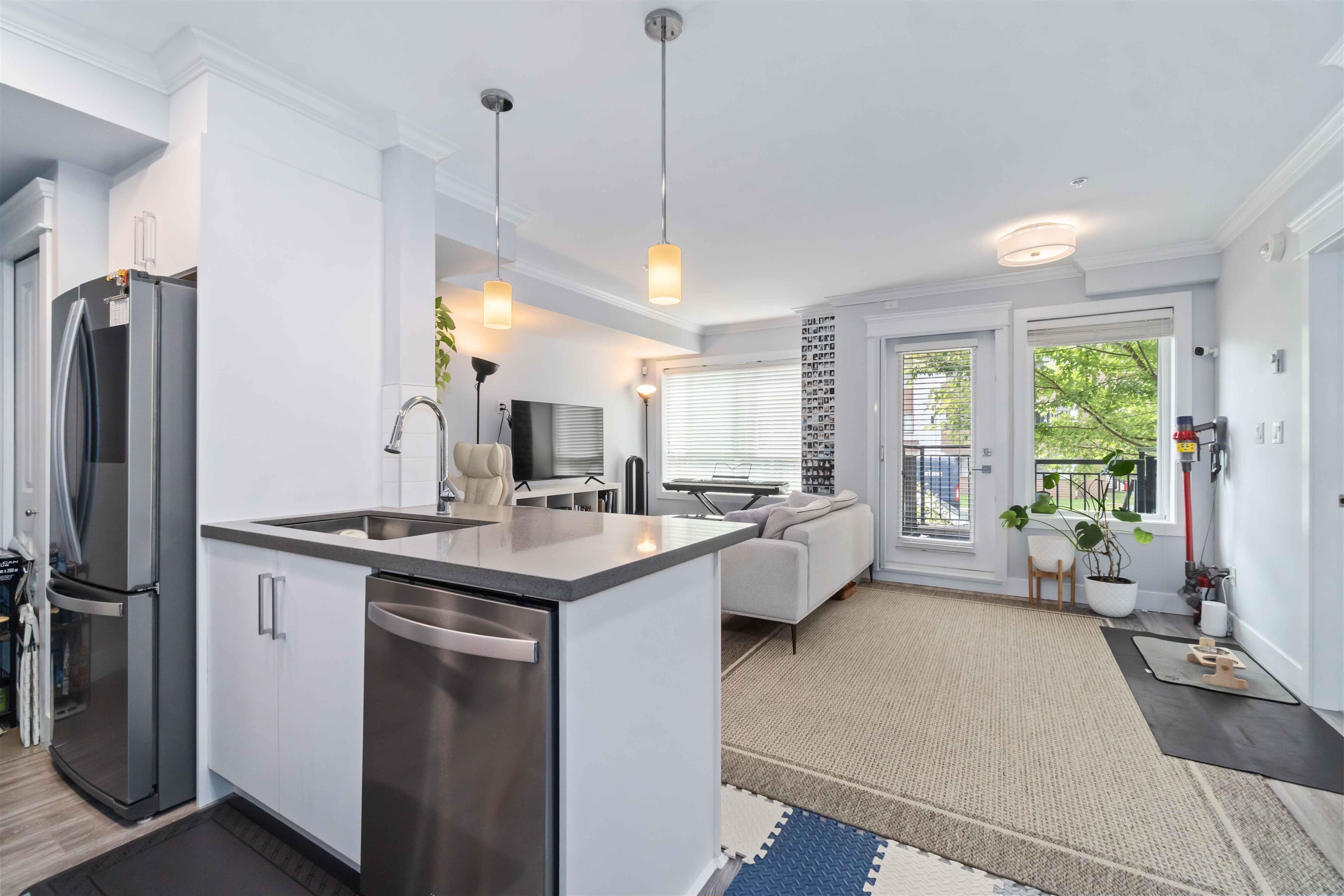 2229 Atkins Avenue 104