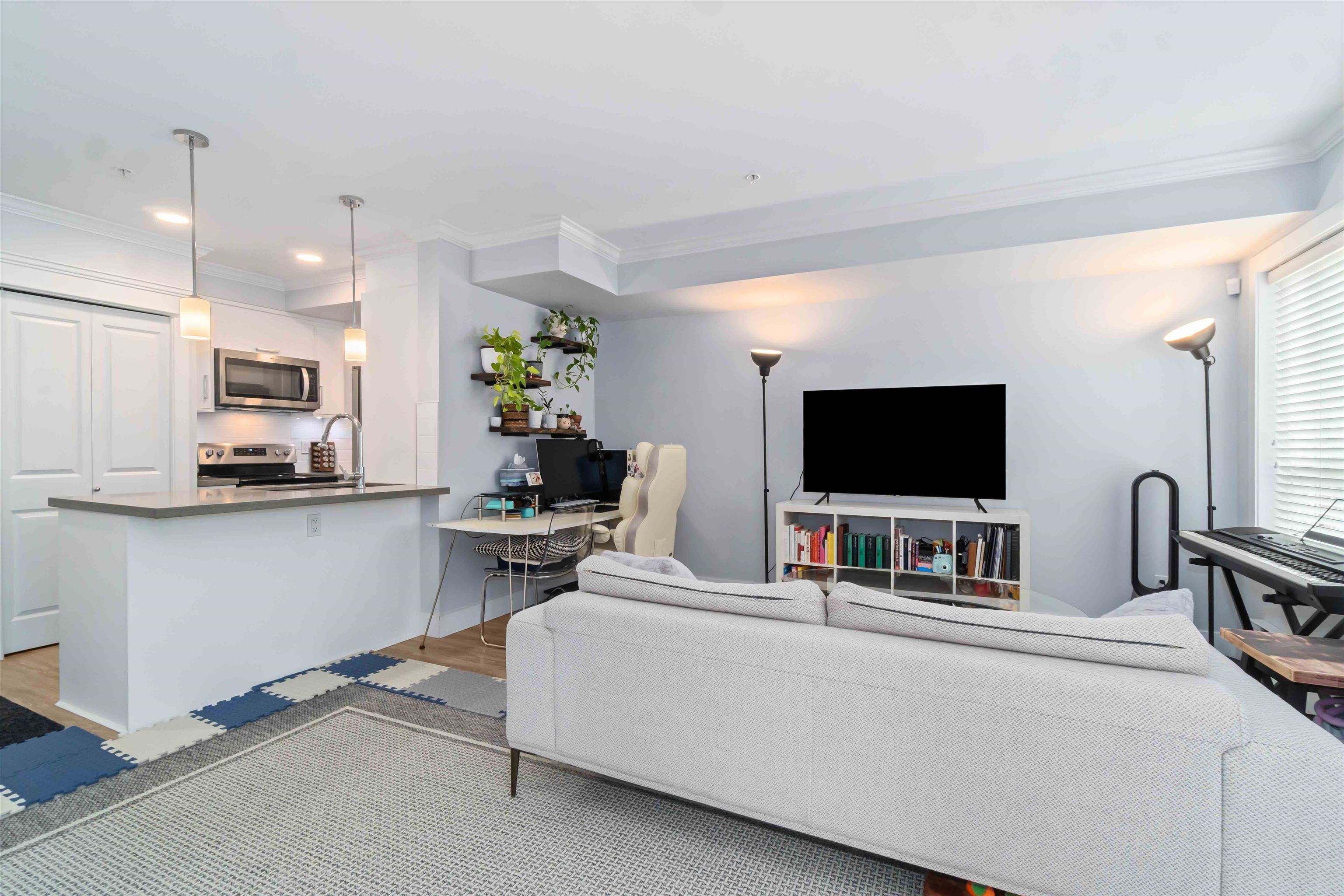 2229 Atkins Avenue 104