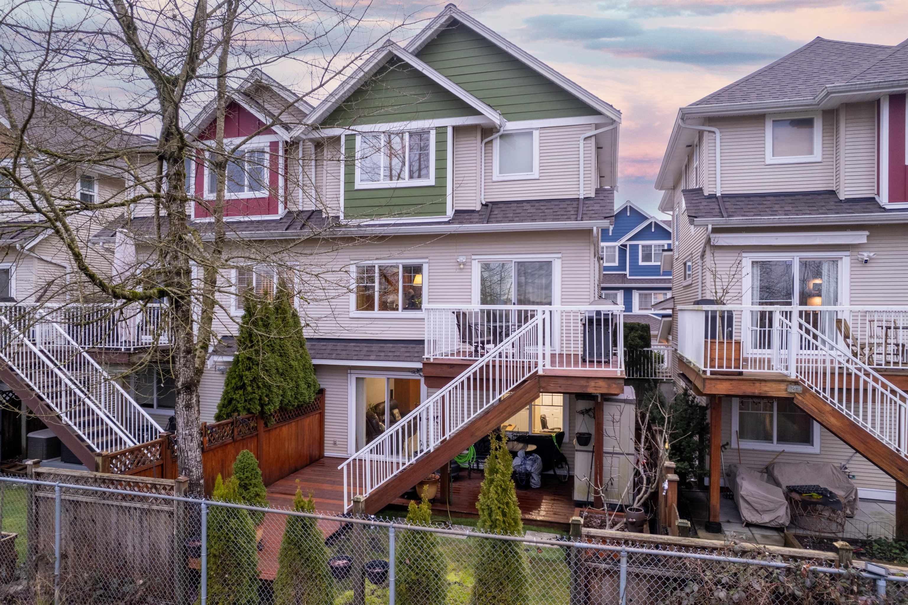 1108 Riverside Close 6