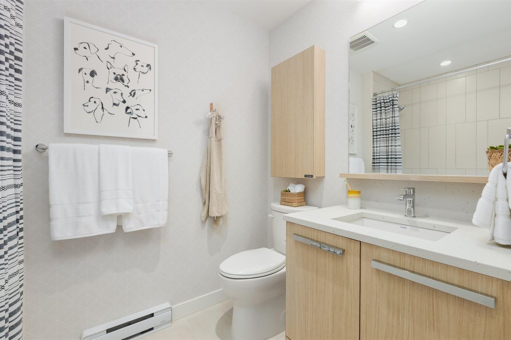 listing image 1105824536050105481
