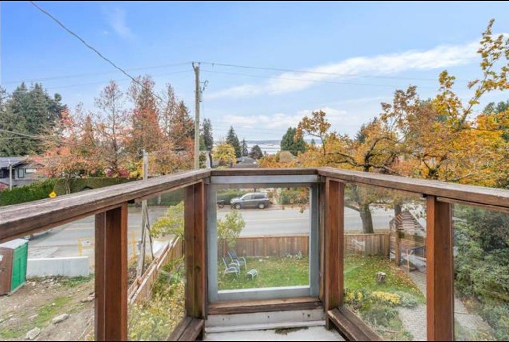 listing image 1108983135176070654