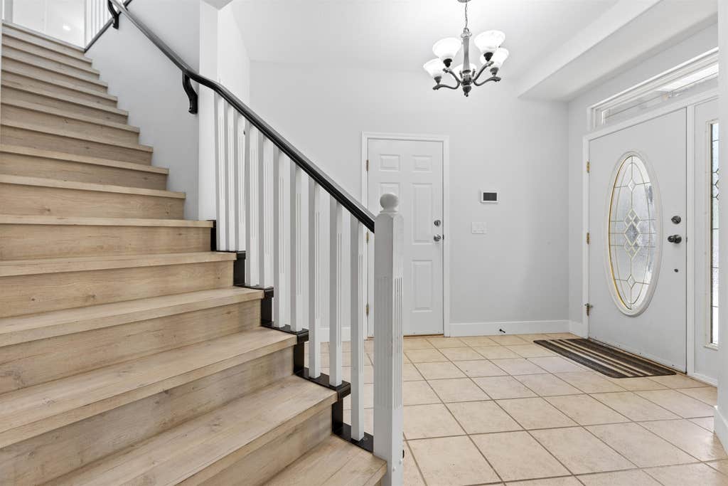 Photo of 23849 Zeron Avenue, Maple Ridge, BC V2W 1E3 (MLS # R3150669)