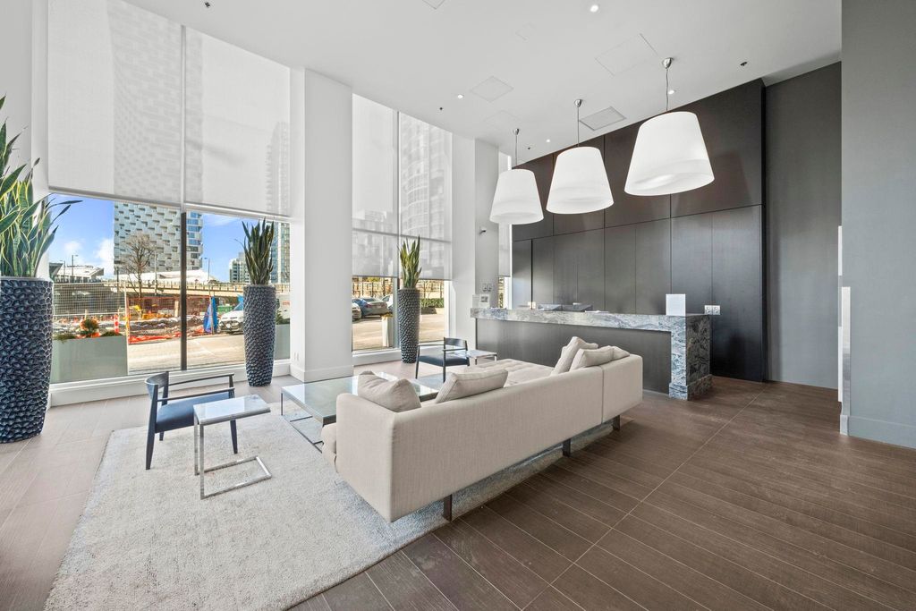 listing image 1101971566855572039