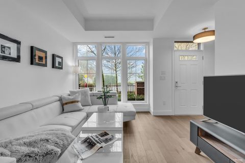 2070 Curling Road 118 North Vancouver BC V7P 0C9