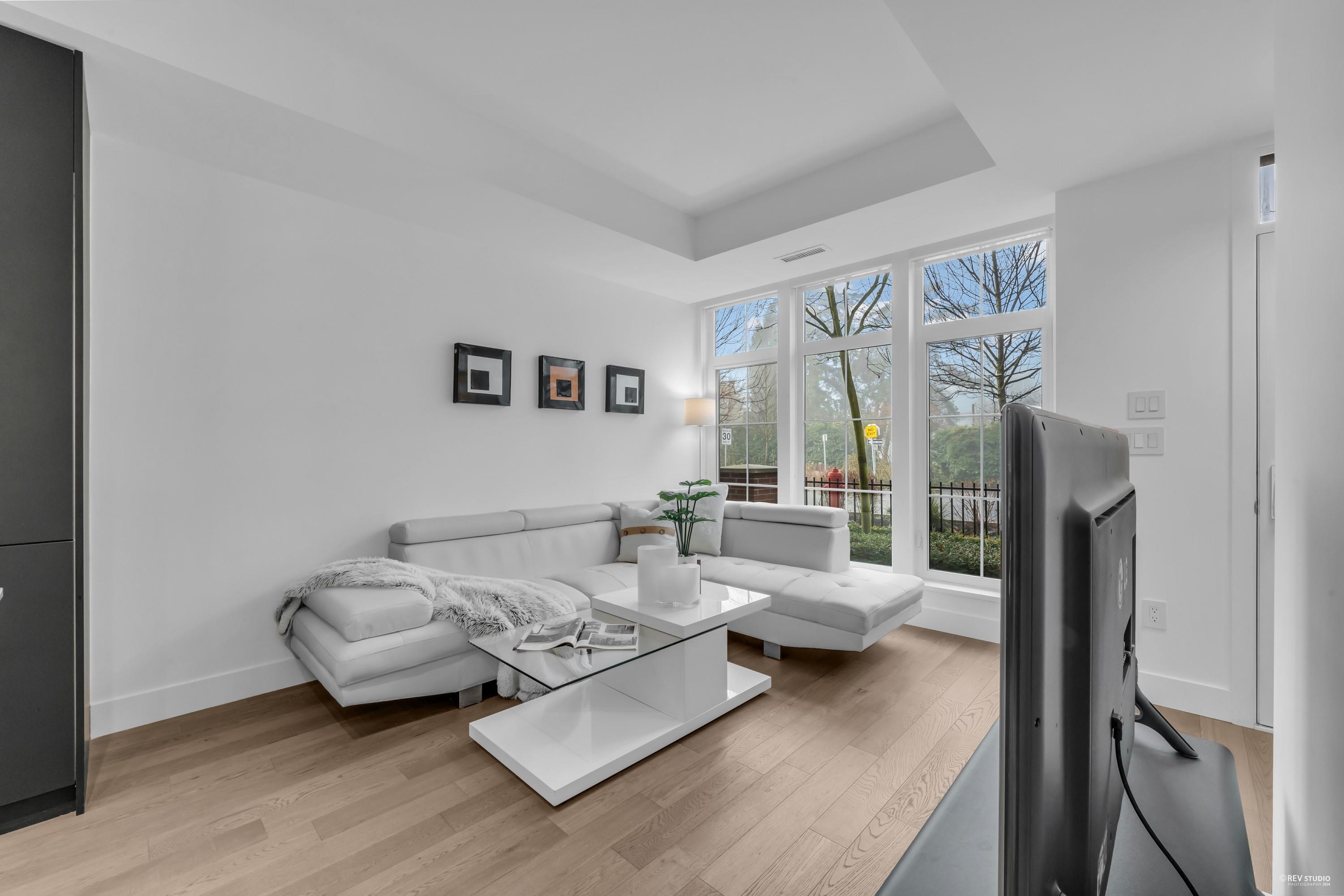 2070 Curling Road 118