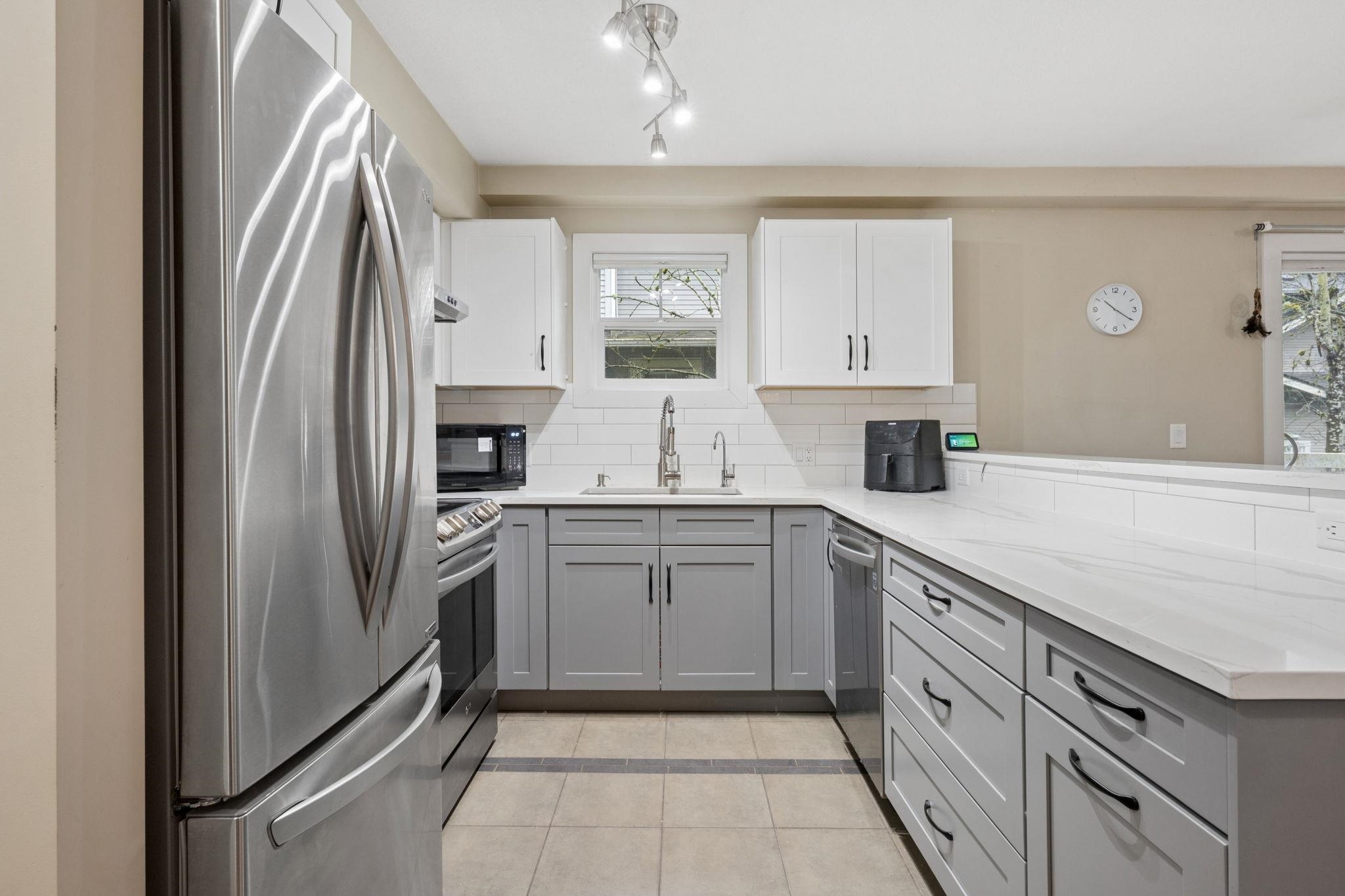 7428 Southwynde Avenue 30