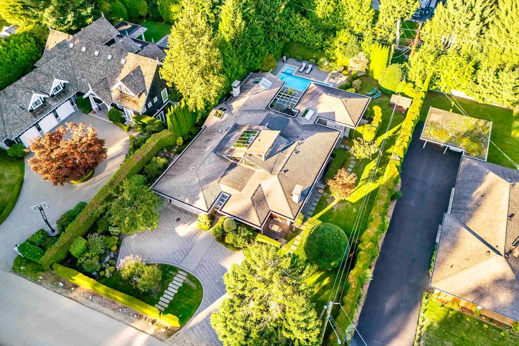 listing image 1105579444693221952