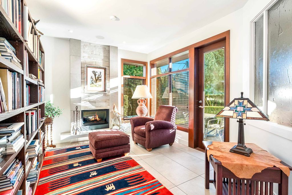 listing image 1106048003156570196