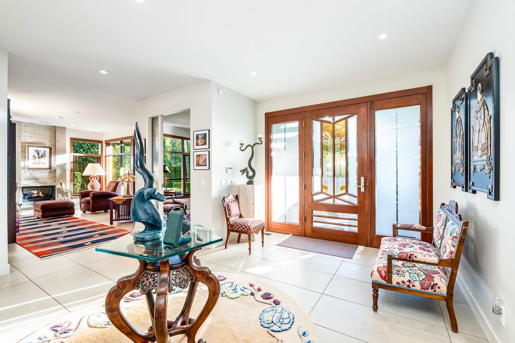 listing image 1104511792534635876