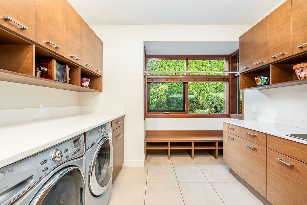 listing image 1105709914530780211