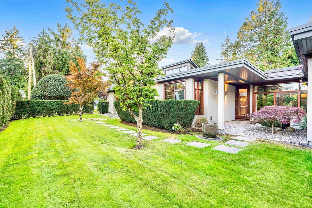 listing image 1101989434503088363