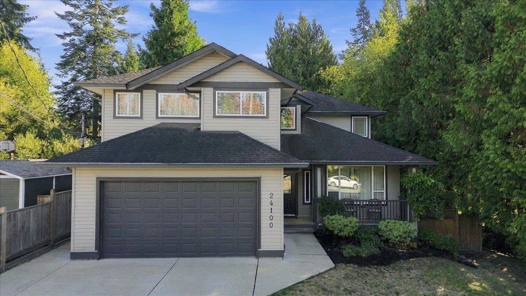 Photo of 24100 102 Avenue, Maple Ridge, BC V2W 1J1 (MLS # R3172231)