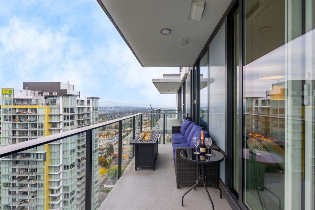 listing image 1100169530825706853