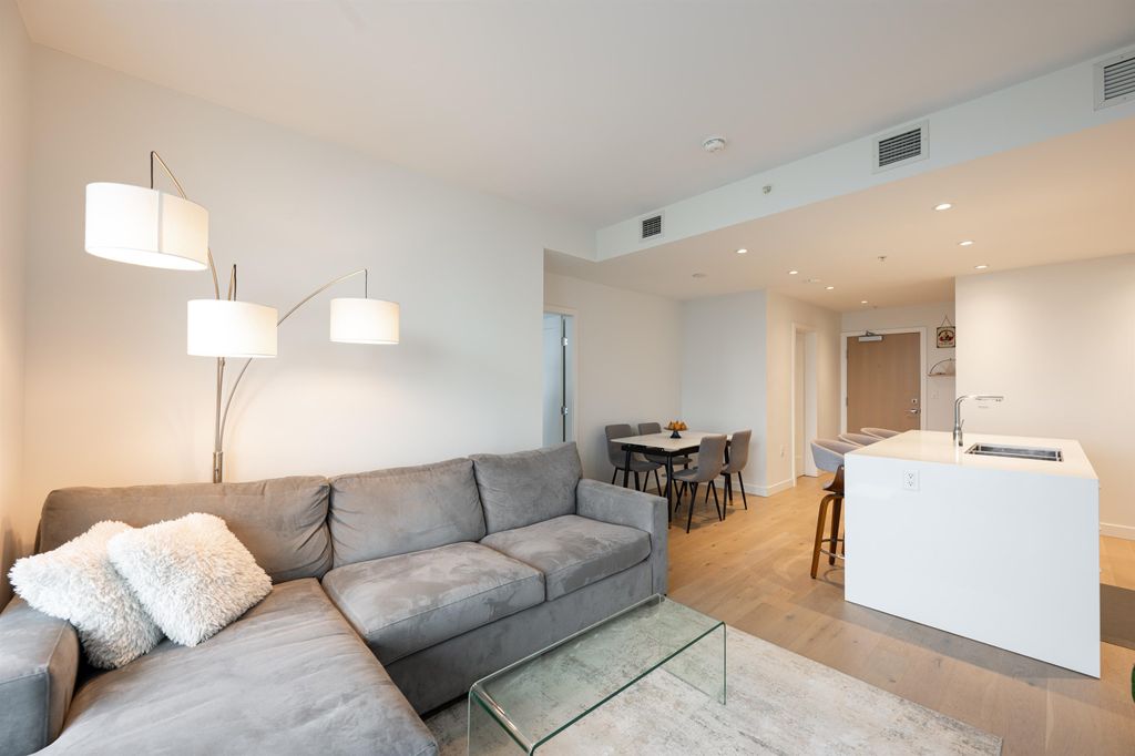 listing image 1109438051008951855