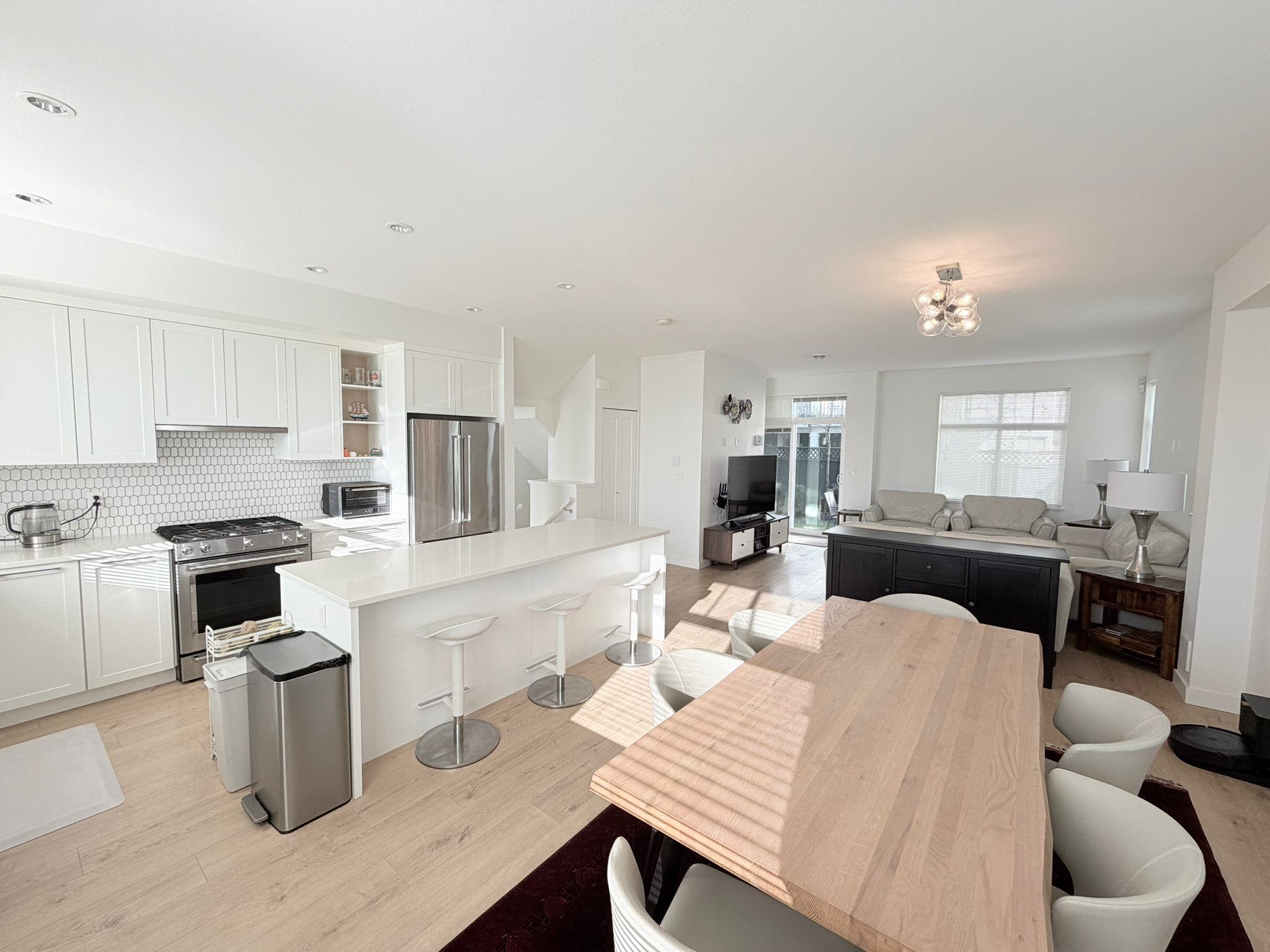 3565 Baycrest Avenue 162