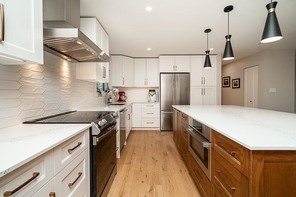 Photo of 20376 40a Avenue, Langley, BC V3A 2Y8 (MLS # R3166828)