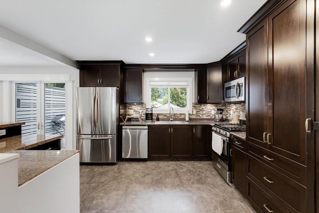Photo of 3822 201a Street, Langley, BC V3A 1R2 (MLS # R3175062)