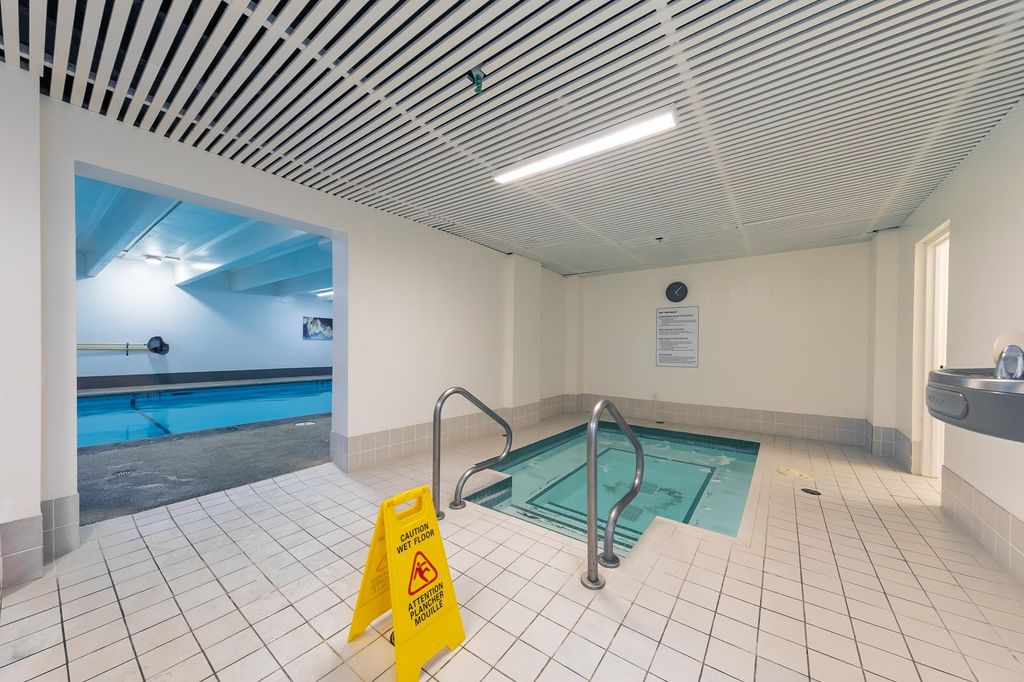 listing image 1101811052948943307