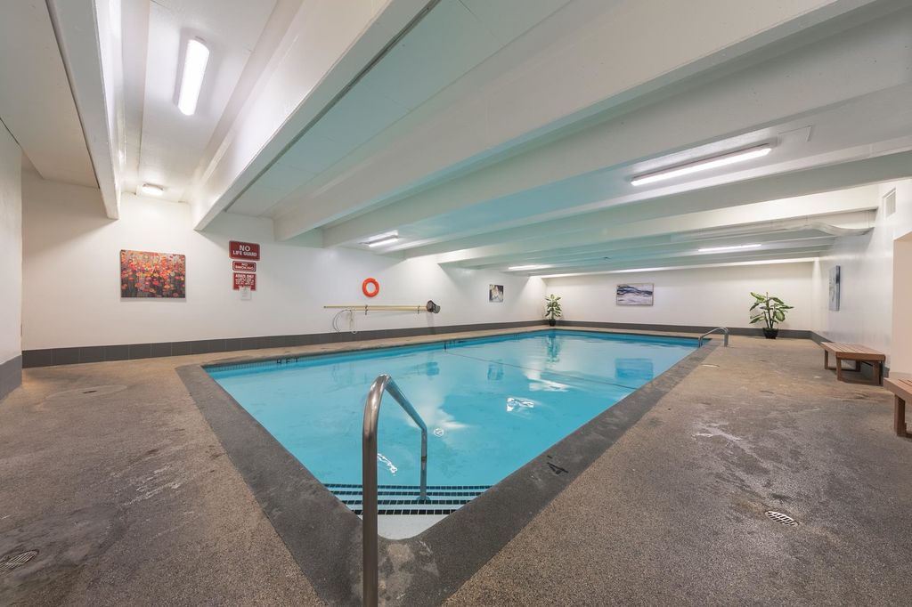 listing image 1102105177680802349