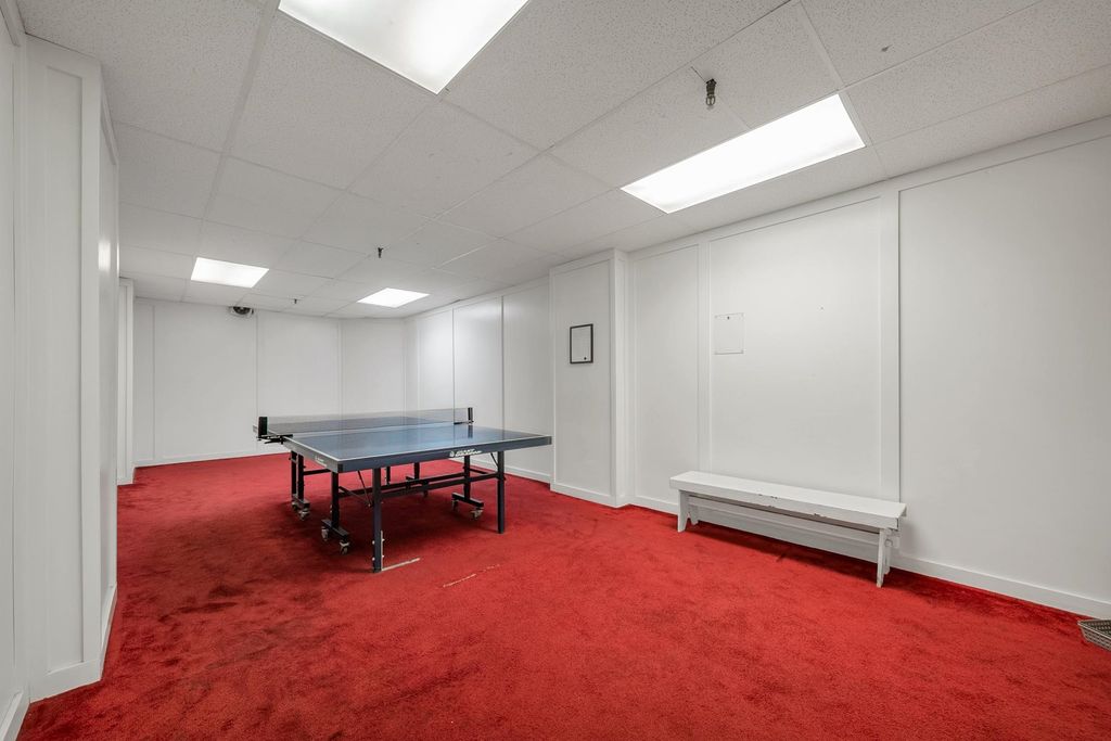 listing image 1103952097385754986