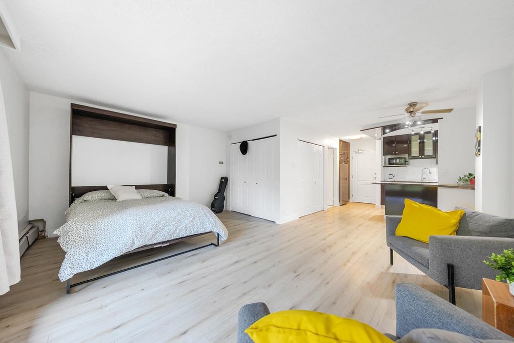 listing image 1107672282138762771