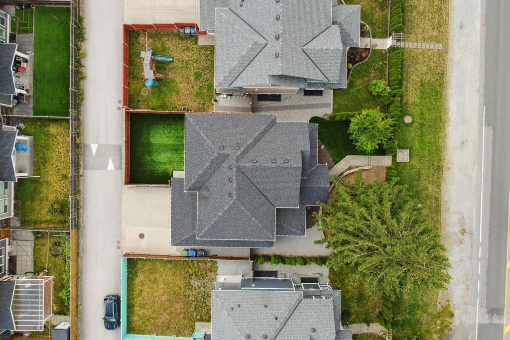 listing image 1104248939332140176