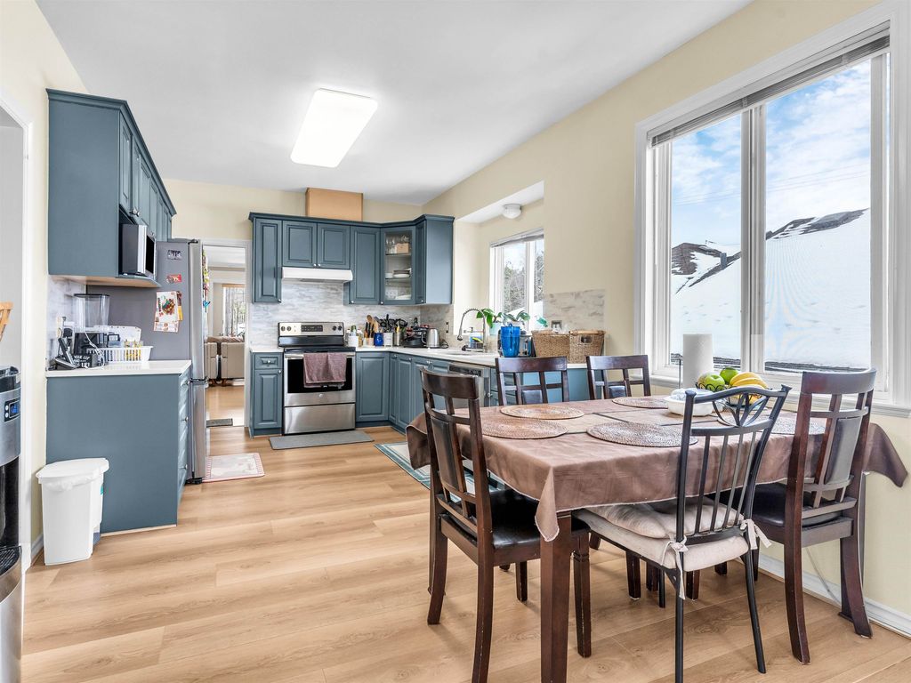 listing image 1103306533067454558