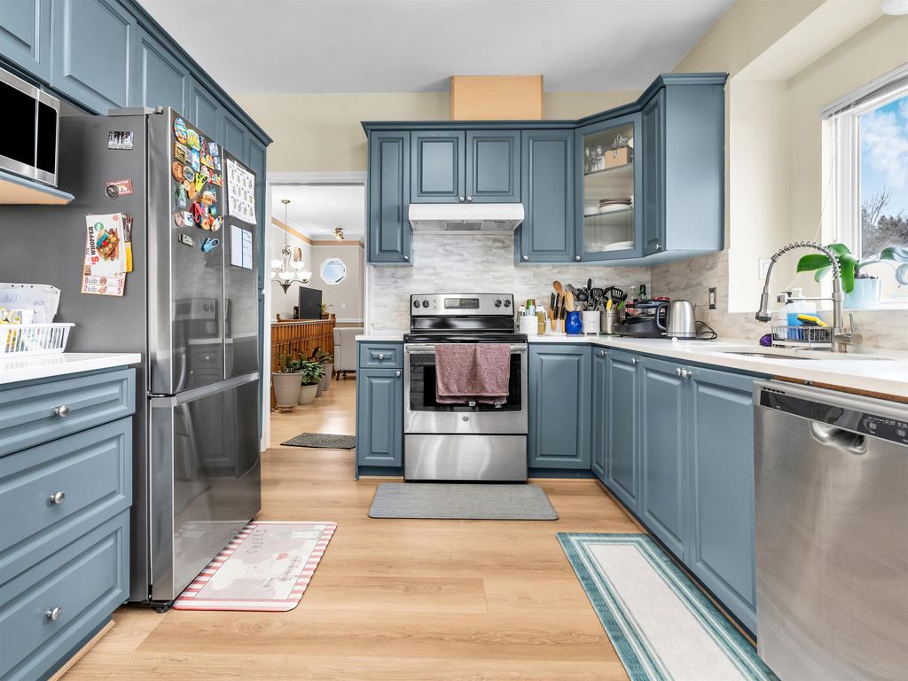 listing image 1102395378738680418