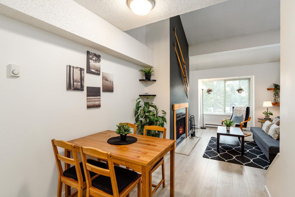 listing image 1106534467800742300