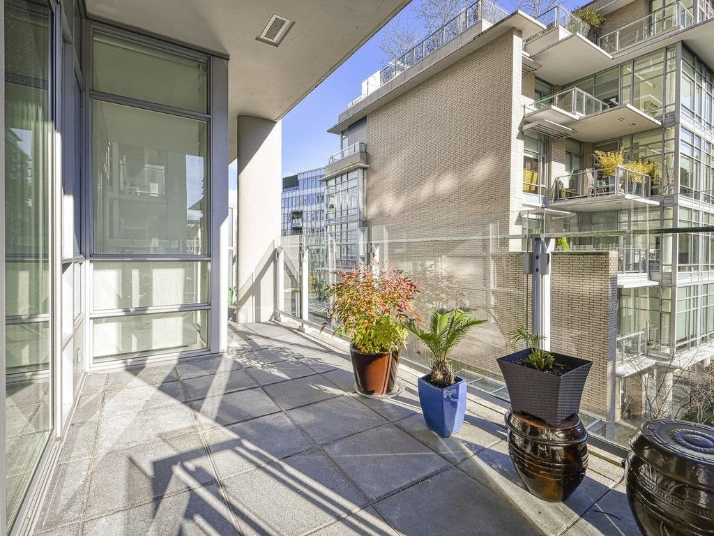 listing image 1106919447484050634