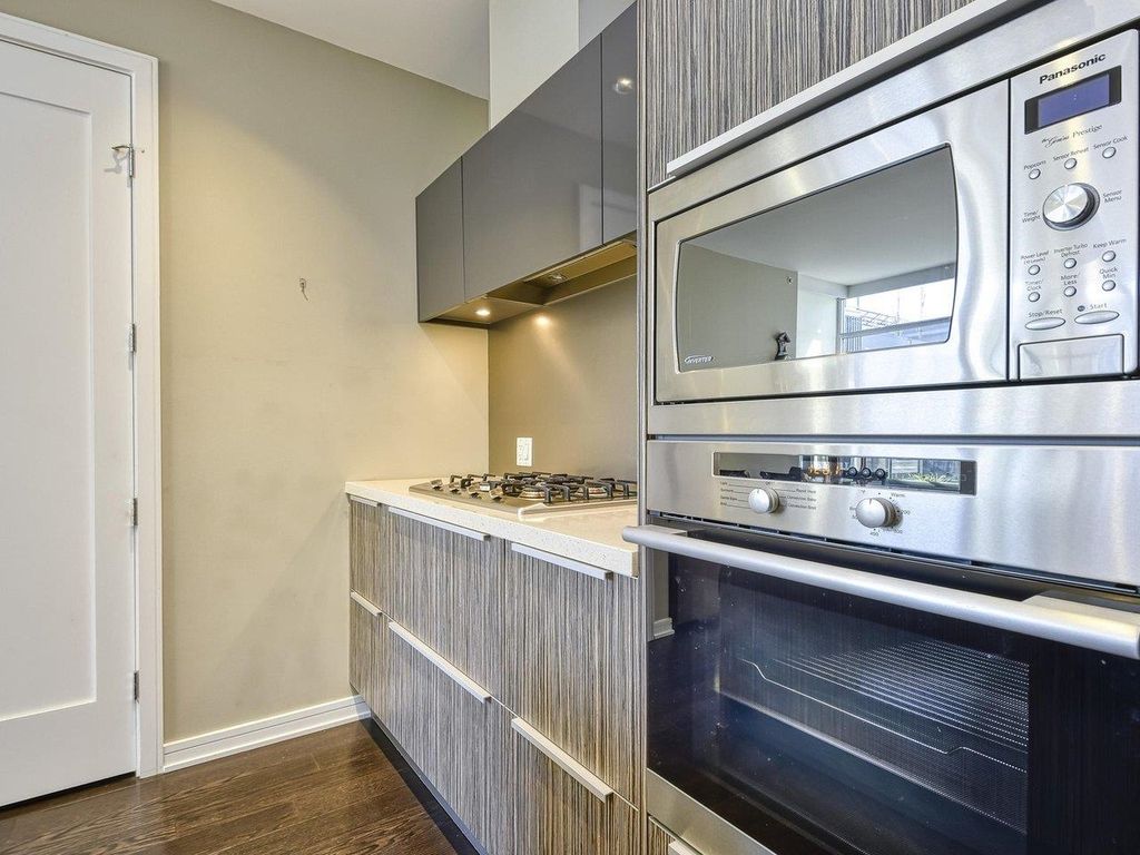 listing image 1106812341301257538