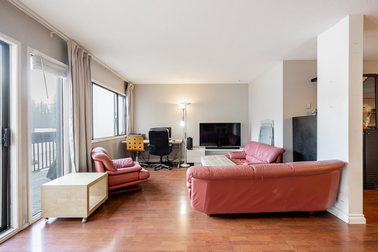 7375 Montecito Drive 8