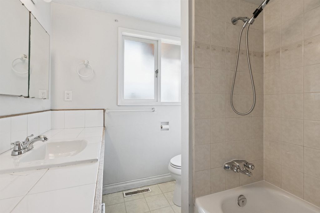 listing image 1107354127205755434