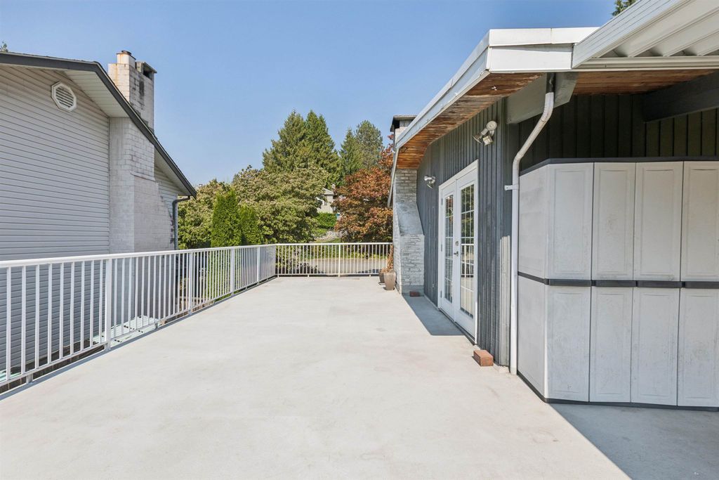 listing image 1107406277161339629