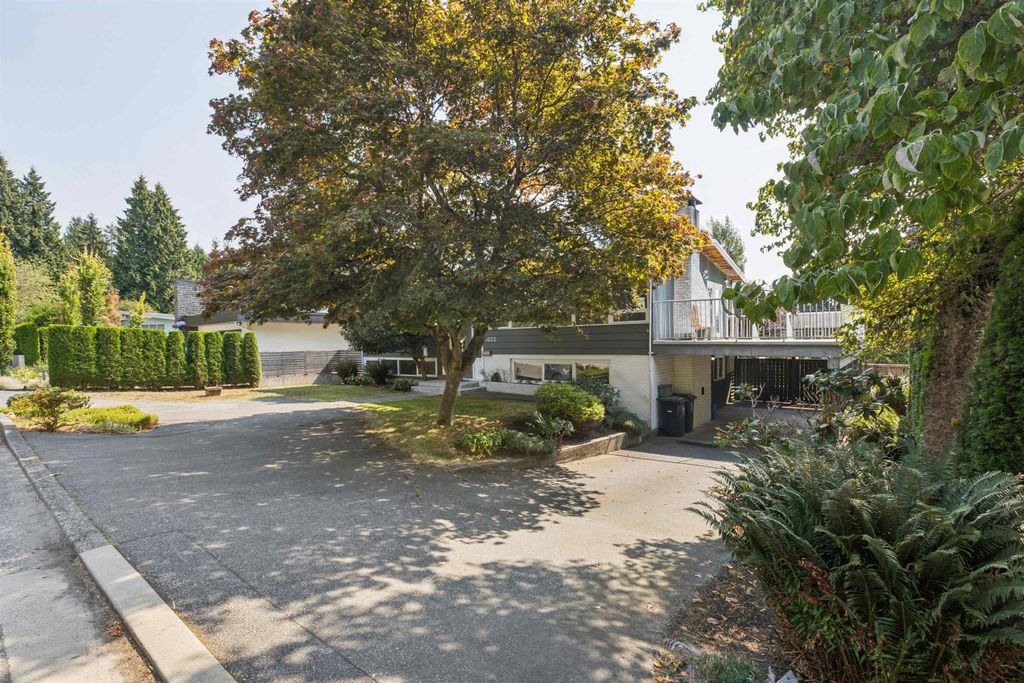 listing image 1104612249559368485