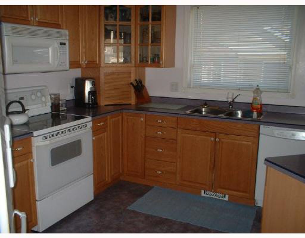 listing image 1102627971253243261
