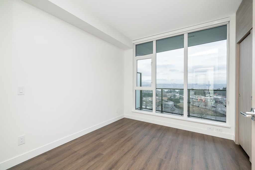 listing image 1107705284514401557