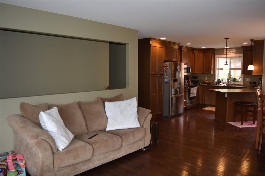 listing image 1103801560702076140