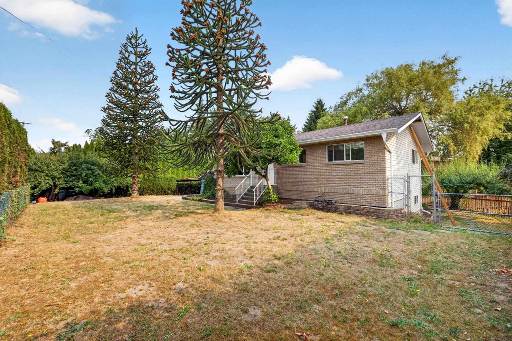 Photo of 21355 Old Yale Road, Langley, BC V3A 4M6 (MLS # R3161720)