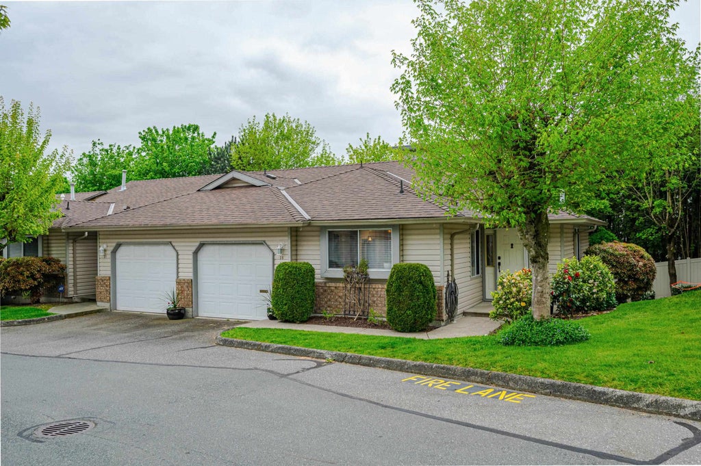Photo of 2023 Winfield Drive #28, Abbotsford, BC V3G 1K5 (MLS # R3171403)