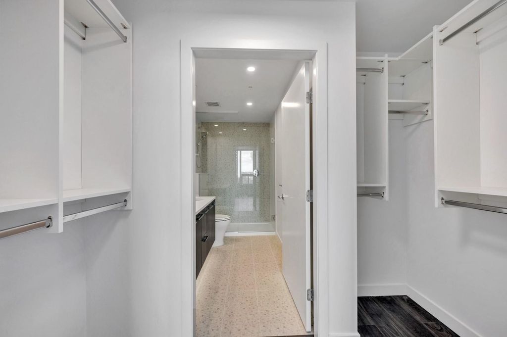 listing image 1100604662765154974