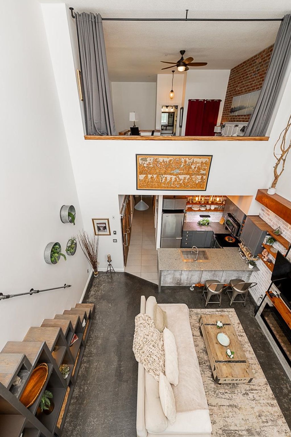 listing image 1100202922865966411