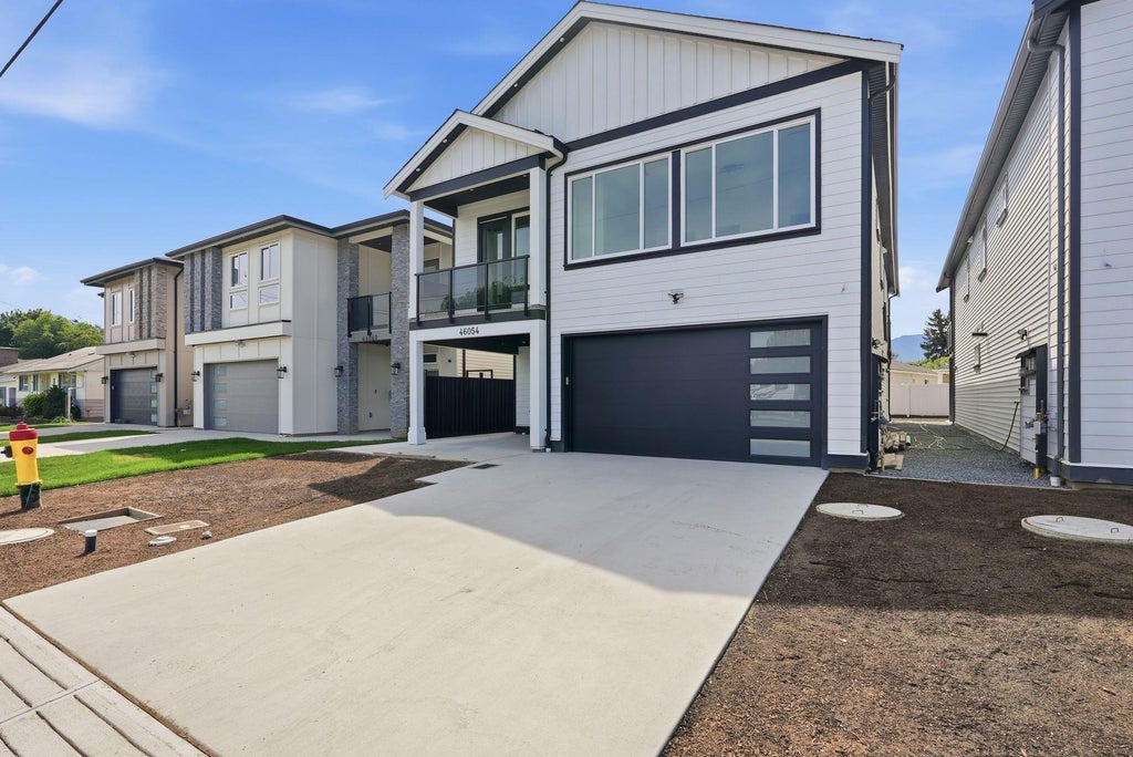 Photo of 46054 Southlands Crescent, Chilliwack, BC V2P 1B1 (MLS # R3165591)