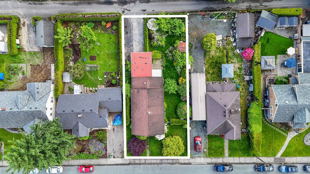 Photo of 45782 Victoria Avenue, Chilliwack, BC V2P 2T5 (MLS # R3102900)