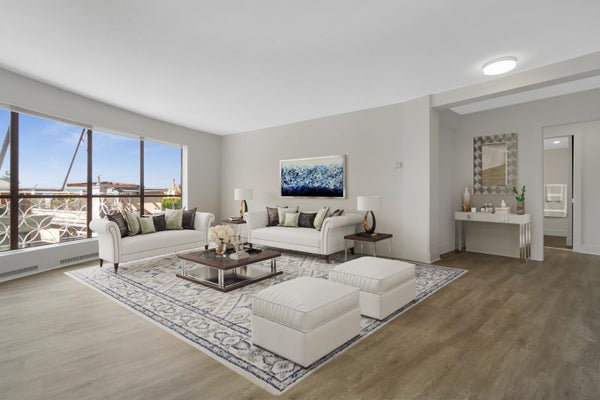 2190 Bellevue Ave, West Vancouver, BC 2