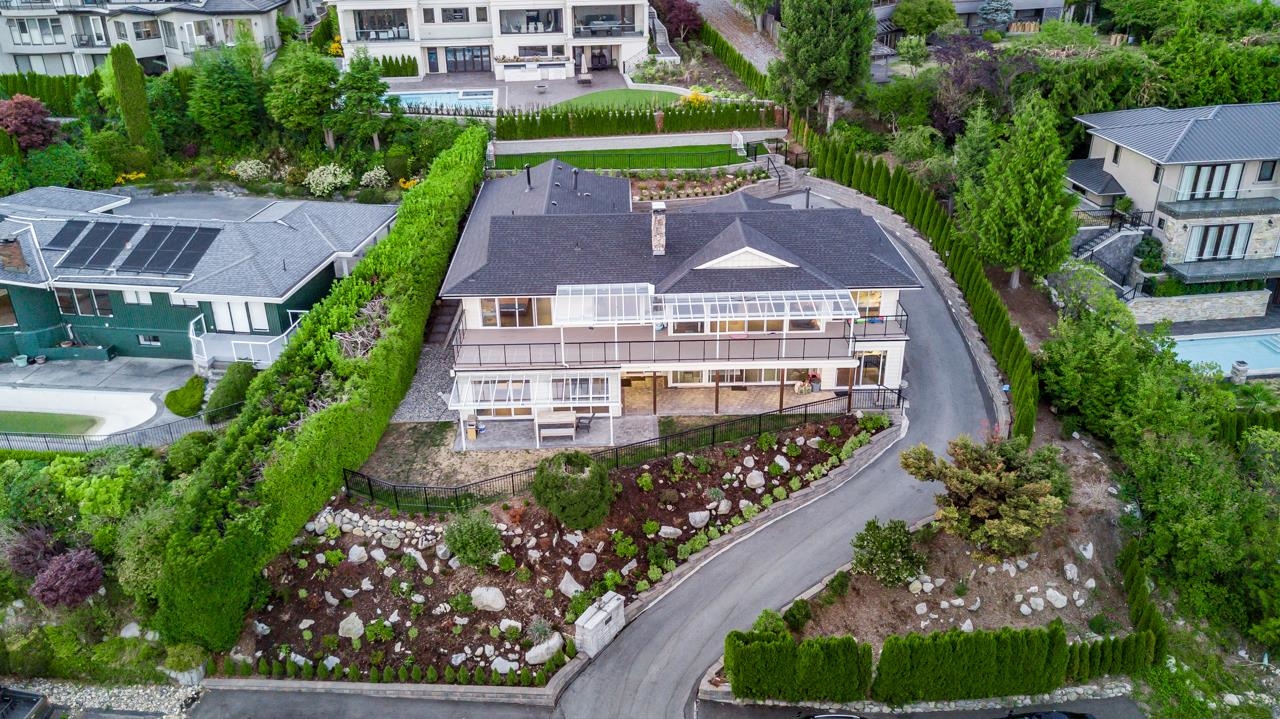 1441 Chartwell Drive
