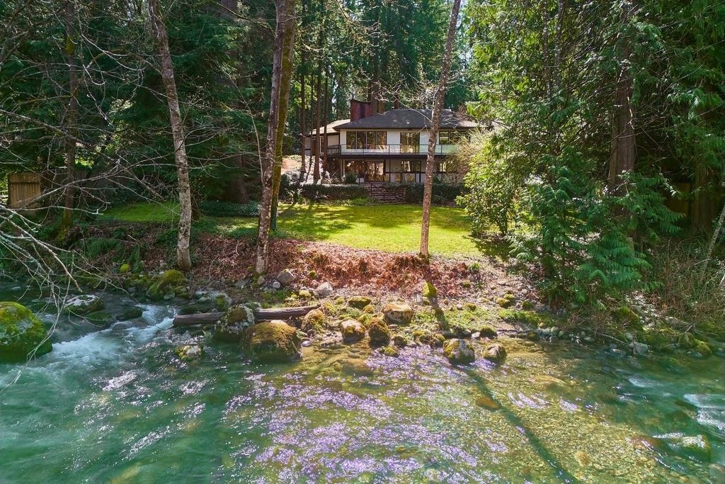 Photo of 23755 128 Crescent, Maple Ridge, BC V4R 1P5 (MLS # R3107445)